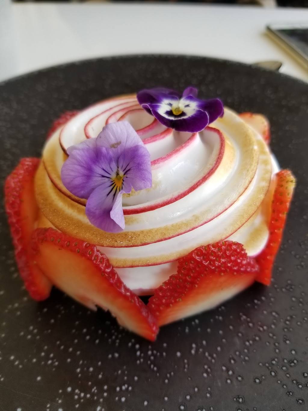 The Penthouse | restaurant | 1111 2nd St, Santa Monica, CA 90403, USA | 3103945454 OR +1 310-394-5454