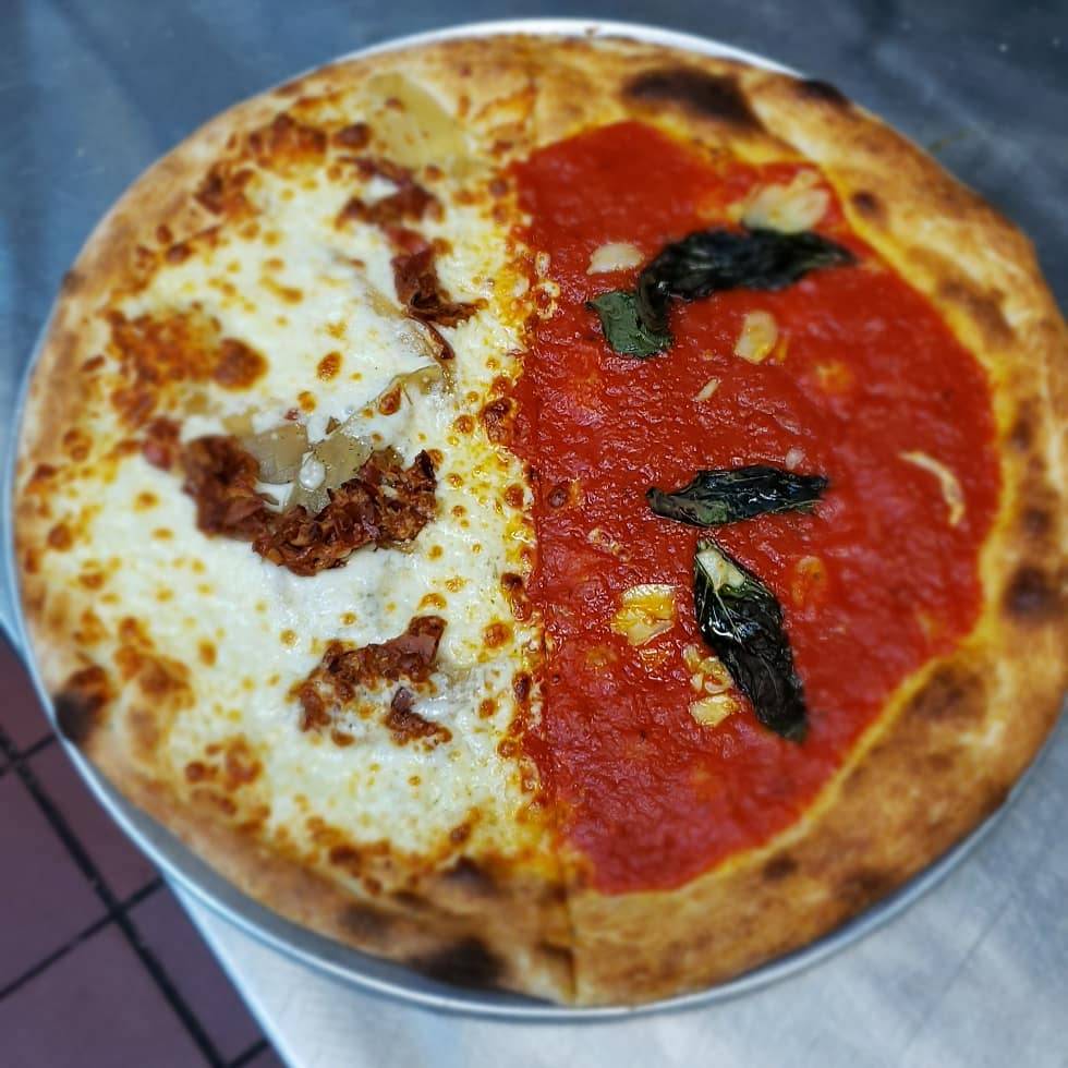 Classic Italian aroma | restaurant | 12774 Peel Regional Rd 50, Bolton, ON L7E 4G1, Canada | 9059513334 OR +1 905-951-3334