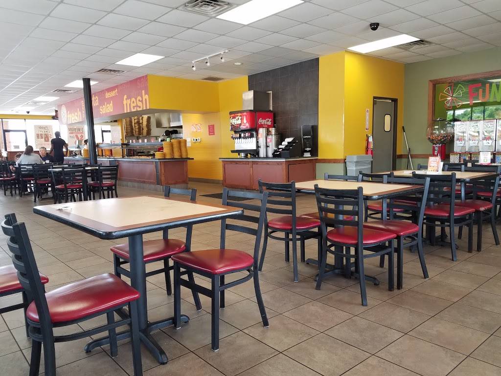 Cicis | restaurant | 1037 Northwest Hwy, Garland, TX 75041, USA | 9726138080 OR +1 972-613-8080