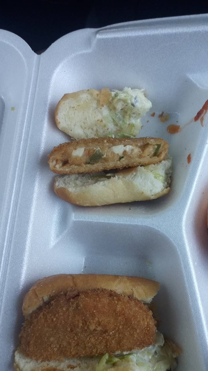 Captain Ds | restaurant | 235 W Woodrow Wilson Ave, Jackson, MS 39213, USA | 6013668559 OR +1 601-366-8559