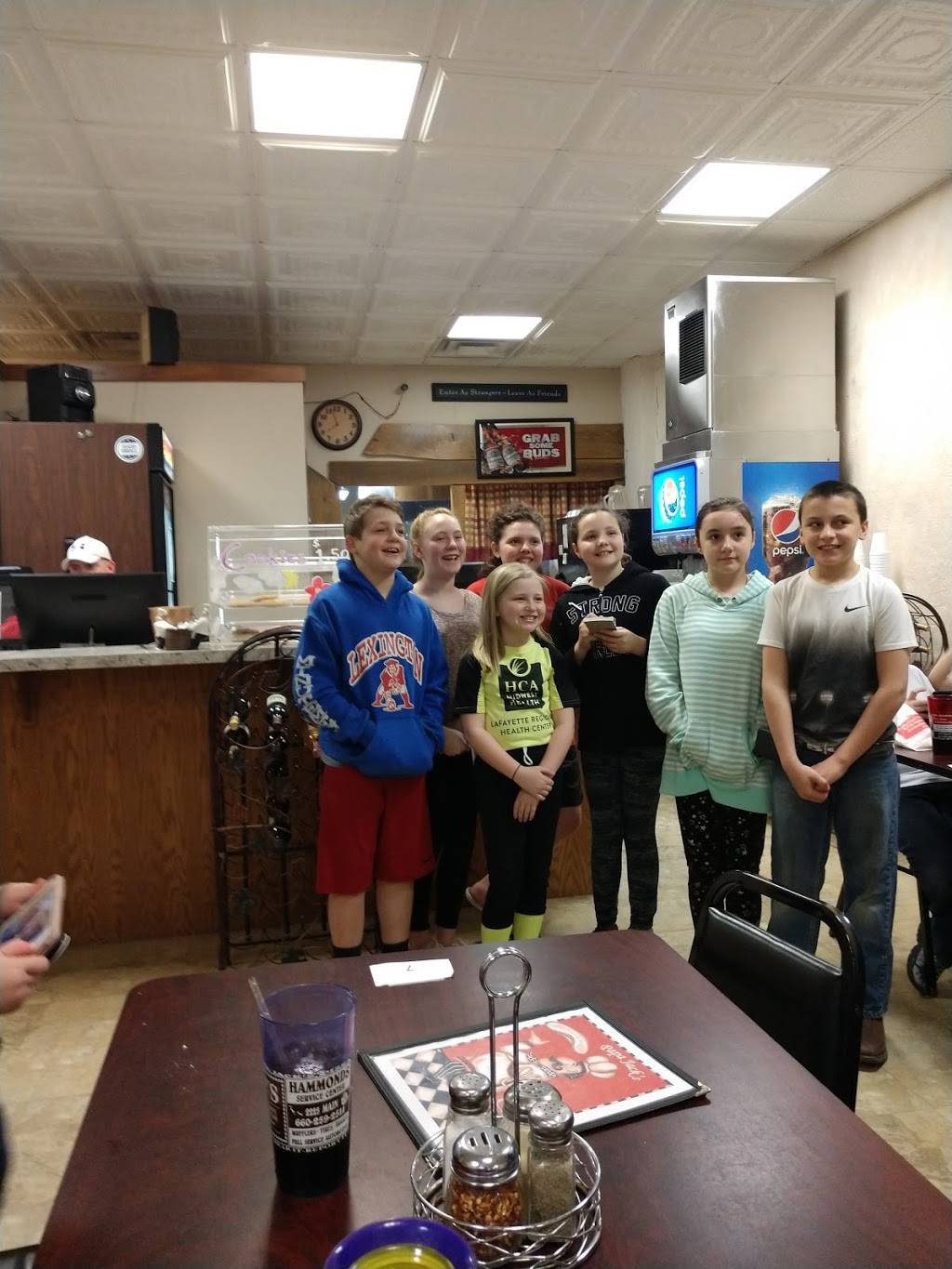 Papa Jacks Pizza | restaurant | 1014 Main St, Lexington, MO 64067, USA | 6602599095 OR +1 660-259-9095