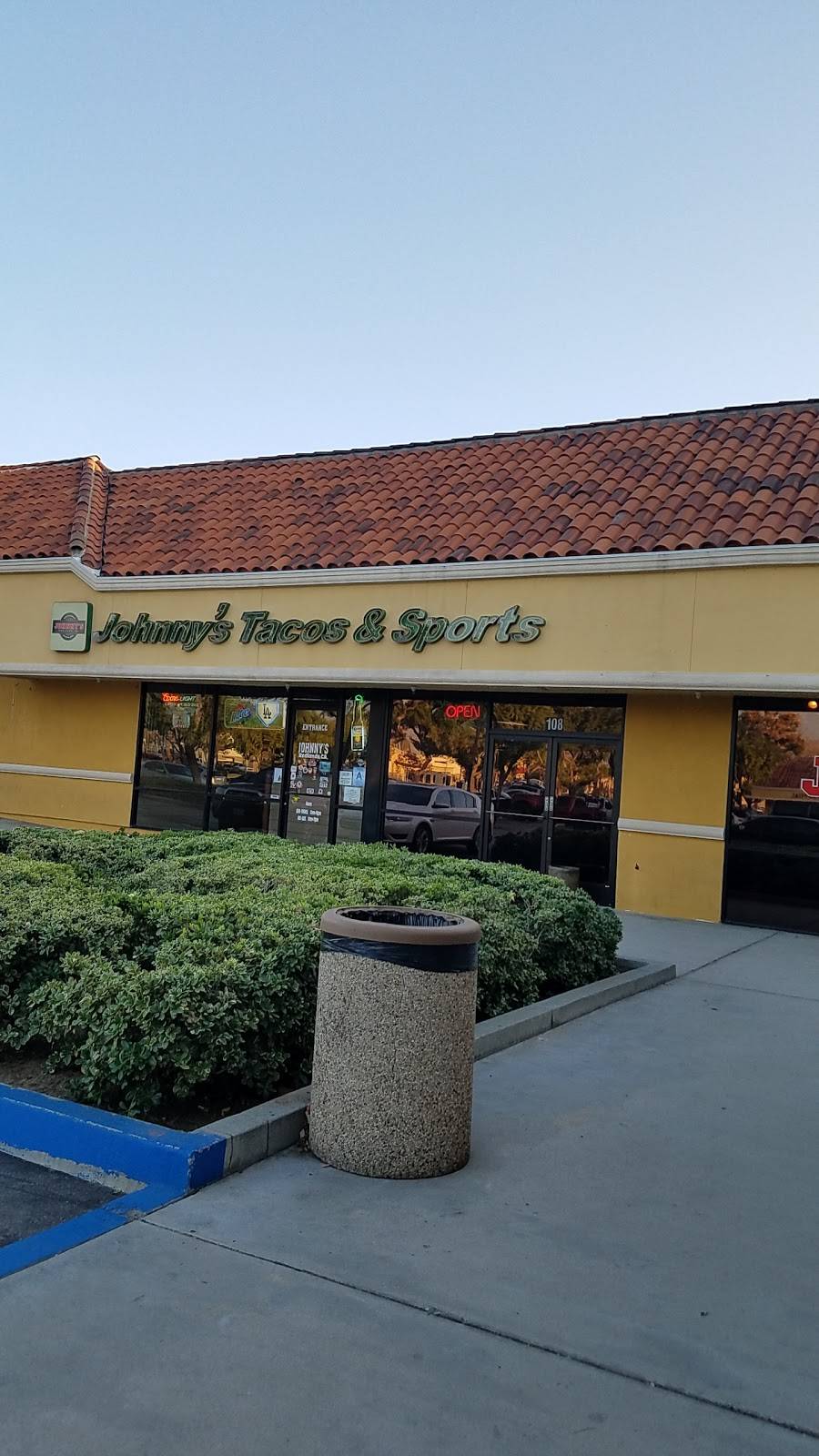 Johnnys Tacos & Sports | restaurant | 1756 E Lugonia Ave #108, Redlands, CA 92374, USA | 9097947922 OR +1 909-794-7922