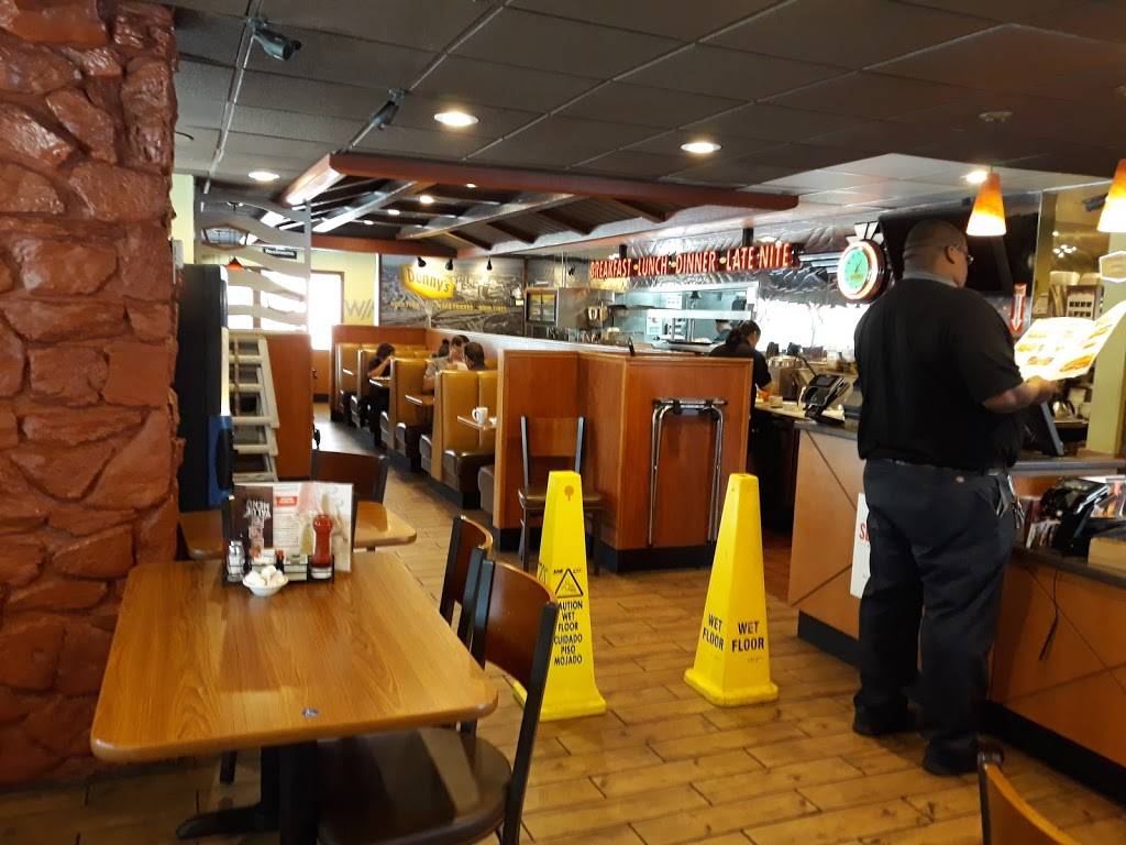 Dennys | restaurant | 1490 N 1st St, San Jose, CA 95112, USA | 4084531497 OR +1 408-453-1497