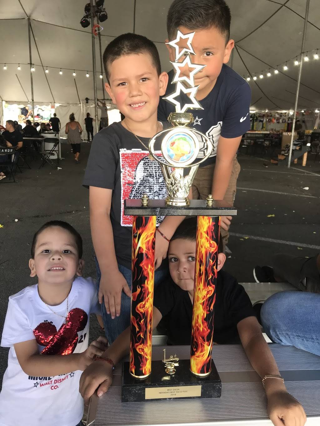 Tacos Herrera | restaurant | 15628 Donner Pass Rd, Truckee, CA 96161, USA | 5305468341 OR +1 530-546-8341