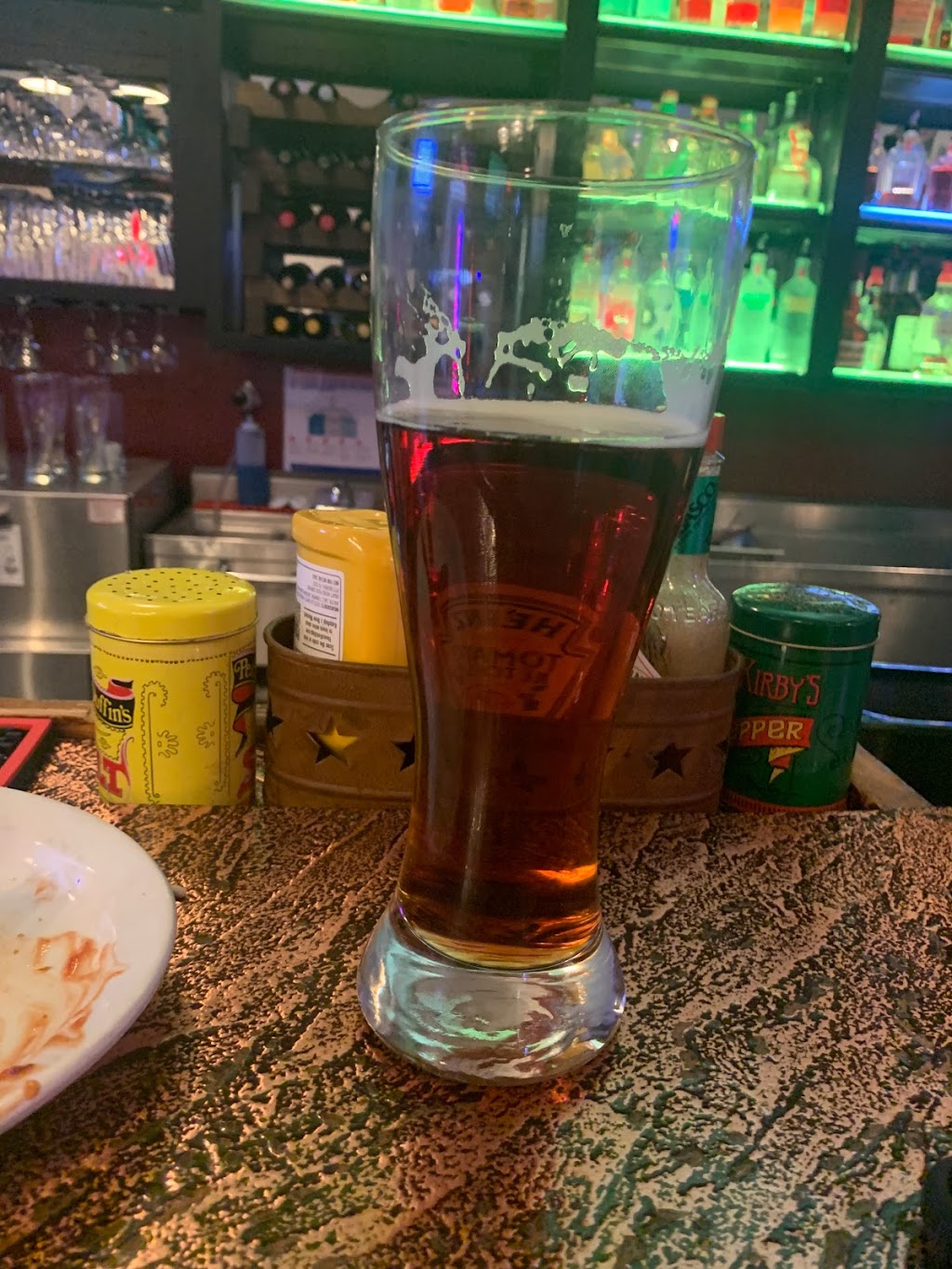 Hard hat bar and Grill | restaurant | 261 Burro Alley, Morenci, AZ 85540, USA | 9288654111 OR +1 928-865-4111