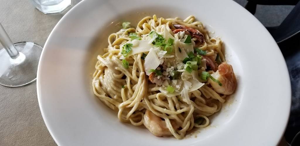 Up North 23 Restaurant And Lounge | restaurant | N 3rd St, Rogers City, MI 49779, USA | 9897342323 OR +1 989-734-2323