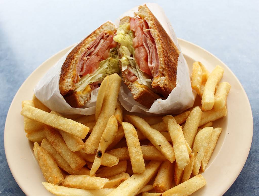 Georges Burgers | restaurant | 3101 Lincoln Blvd, Santa Monica, CA 90405, USA | 3104520445 OR +1 310-452-0445