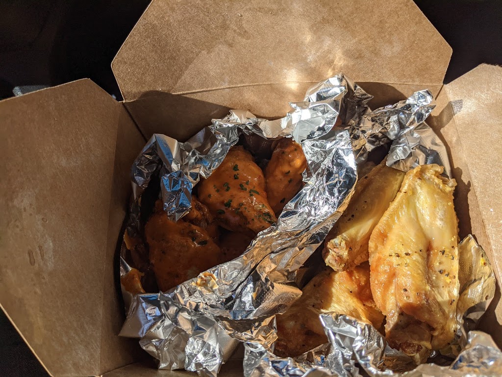 Wings on Wheels | restaurant | 4444 Central Pl, Fairfield, CA 94534, USA | 7079756597 OR +1 707-975-6597