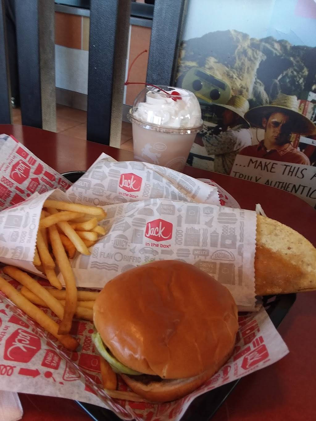 Jack in the Box | restaurant | 3545 E Thomas Rd, Phoenix, AZ 85018, USA | 6029563020 OR +1 602-956-3020
