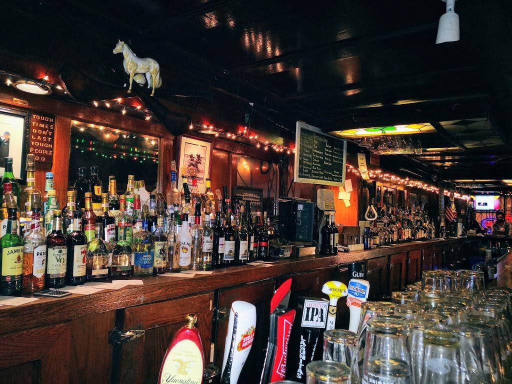 The White Horse Tavern - Financial District | restaurant | 25 Bridge St, New York, NY 10004, USA | 2126689046 OR +1 212-668-9046