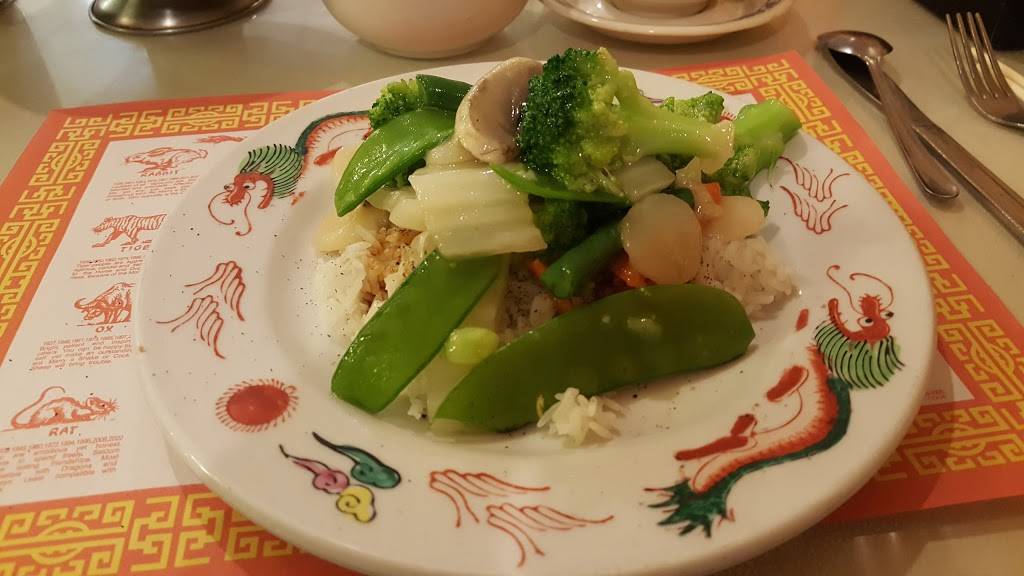 House of China | restaurant | 135 Boardman-Canfield Rd, Youngstown, OH 44512, USA | 3307582307 OR +1 330-758-2307