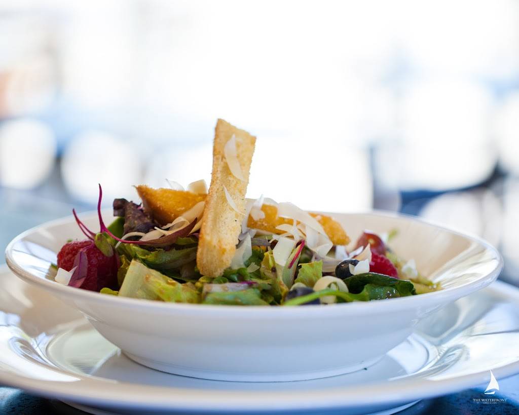 The Waterfront Grill & Cafe | restaurant | 51 Marina Blvd, Pittsburg, CA 94565, USA | 9252679775 OR +1 925-267-9775