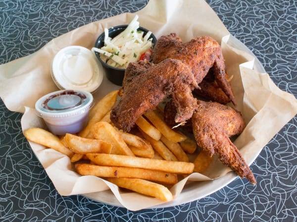 Sgt. Pepperonis Pizzeria & Deli | restaurant | 4120 Woodward Ave, Detroit, MI 48201, USA | 3138337272 OR +1 313-833-7272