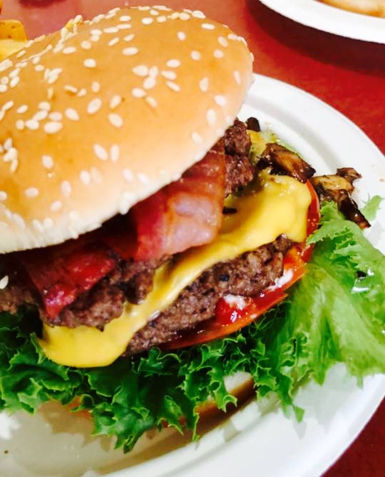 Bingo Burgers & Subs | restaurant | 502 S James Campbell Blvd, Columbia, TN 38401, USA | 9313300044 OR +1 931-330-0044