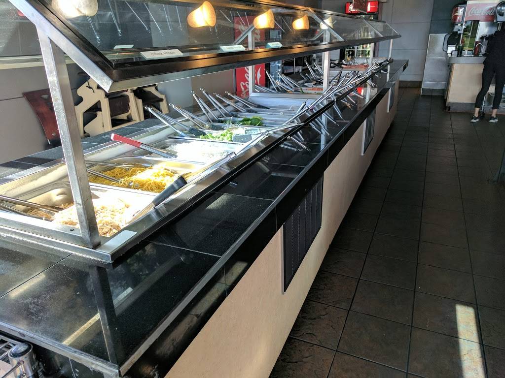 Hot Iron | restaurant | 15012 N Kelsey St, Monroe, WA 98272, USA | 3608638393 OR +1 360-863-8393