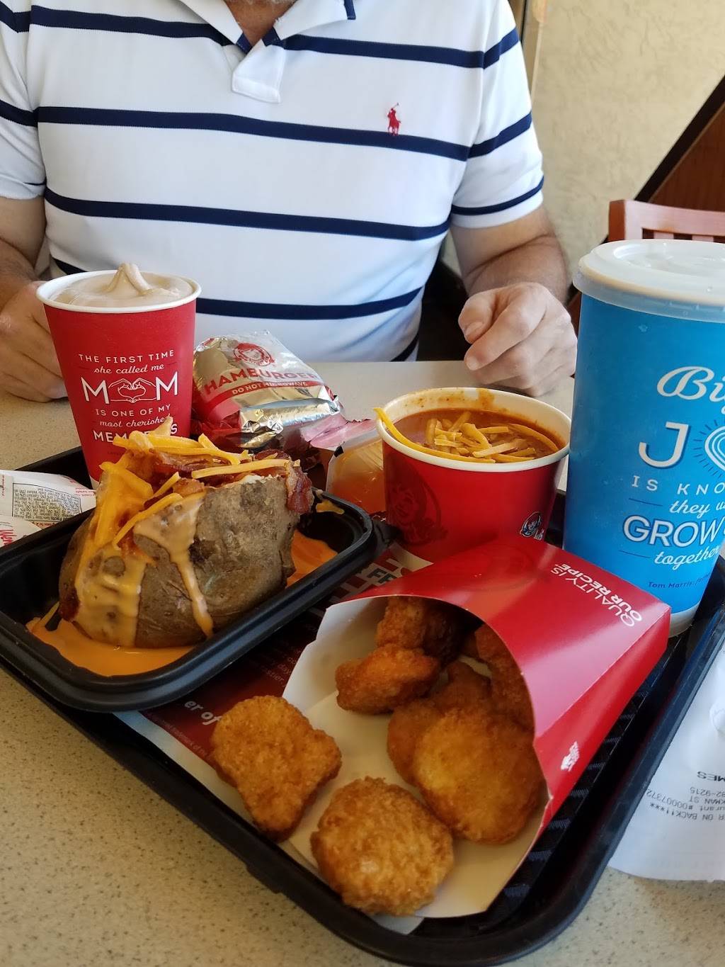 Wendys | restaurant | 38 Rickman Dr, Clayton, GA 30525, USA | 7067829215 OR +1 706-782-9215