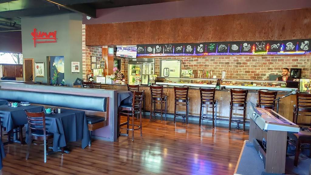 Yummi Japanese Restaurant | restaurant | 300 W Bitters Rd #185, San Antonio, TX 78216, USA | 2104032113 OR +1 210-403-2113