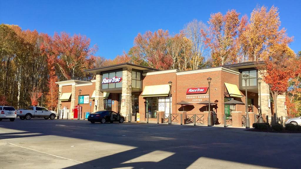 RaceTrac | bakery | 1294 W Ridge Rd, Gainesville, GA 30501, USA | 7705357002 OR +1 770-535-7002