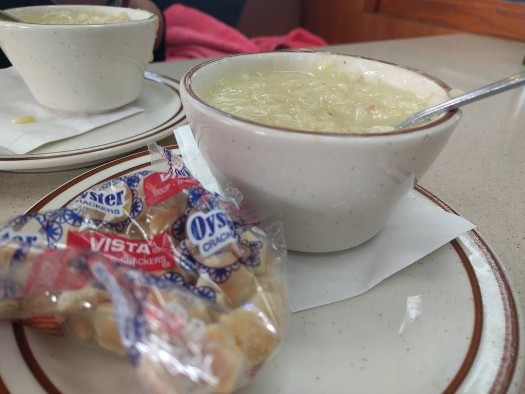 Leos Coney Island | restaurant | 28595 Northwestern Hwy, Southfield, MI 48034, USA | 2483553844 OR +1 248-355-3844