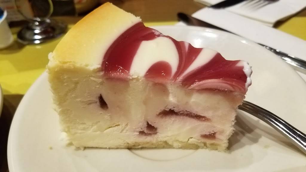 Juniors Cheesecake American Restaurant | restaurant | Foxwoods Blvd, Ledyard, CT 06339, USA | 8603122253 OR +1 860-312-2253