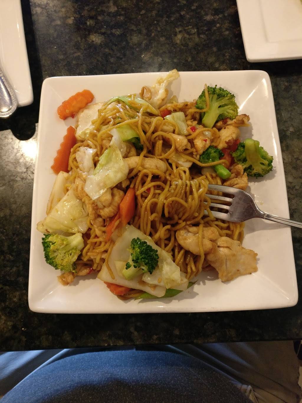Lanna Thai Cafe | restaurant | 4786 Caughlin Pkwy #303, Reno, NV 89519, USA | 7752841080 OR +1 775-284-1080