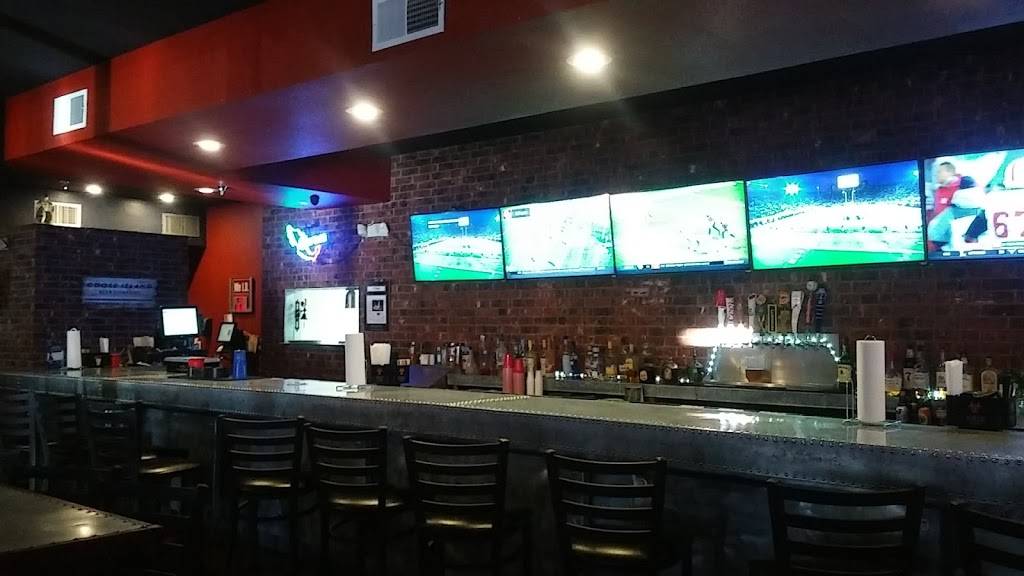 4th And Goal Wing House | restaurant | 1550 Hawkins Blvd, El Paso, TX 79925, USA | 9152198595 OR +1 915-219-8595