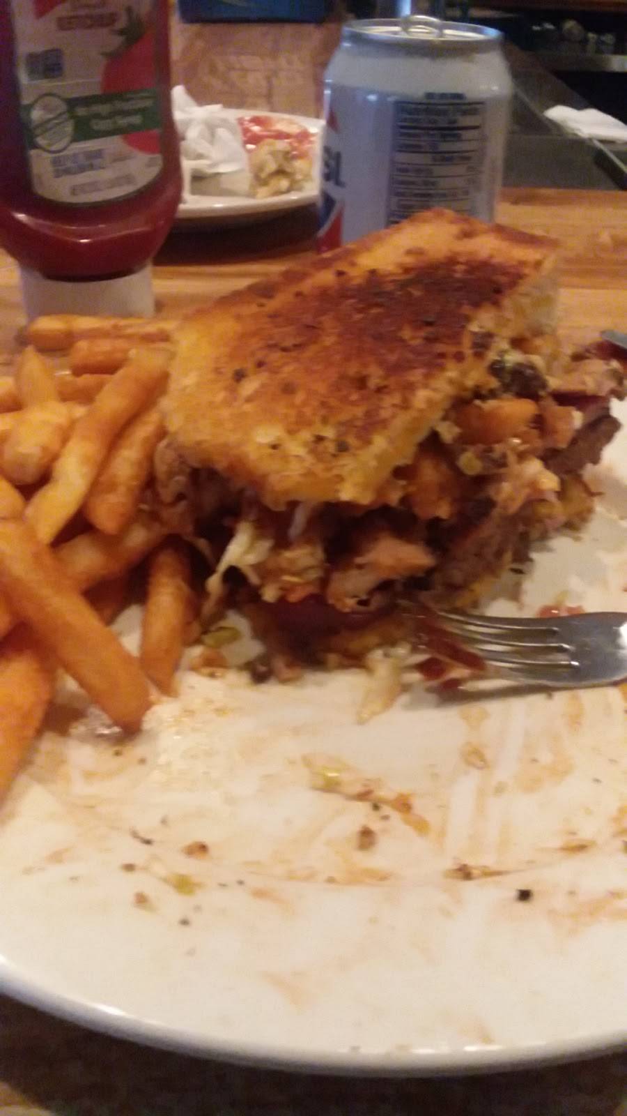 The Farmers Valley Inn | restaurant | 4938 PA-46, Smethport, PA 16749, USA | 8148875309 OR +1 814-887-5309