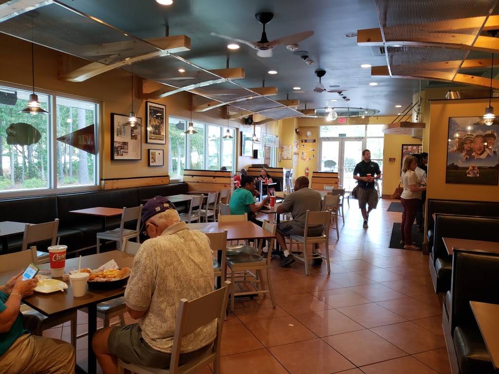 Raising Canes Chicken Fingers | meal takeaway | 9490 Dorchester Rd, Summerville, SC 29485, USA | 8438510600 OR +1 843-851-0600