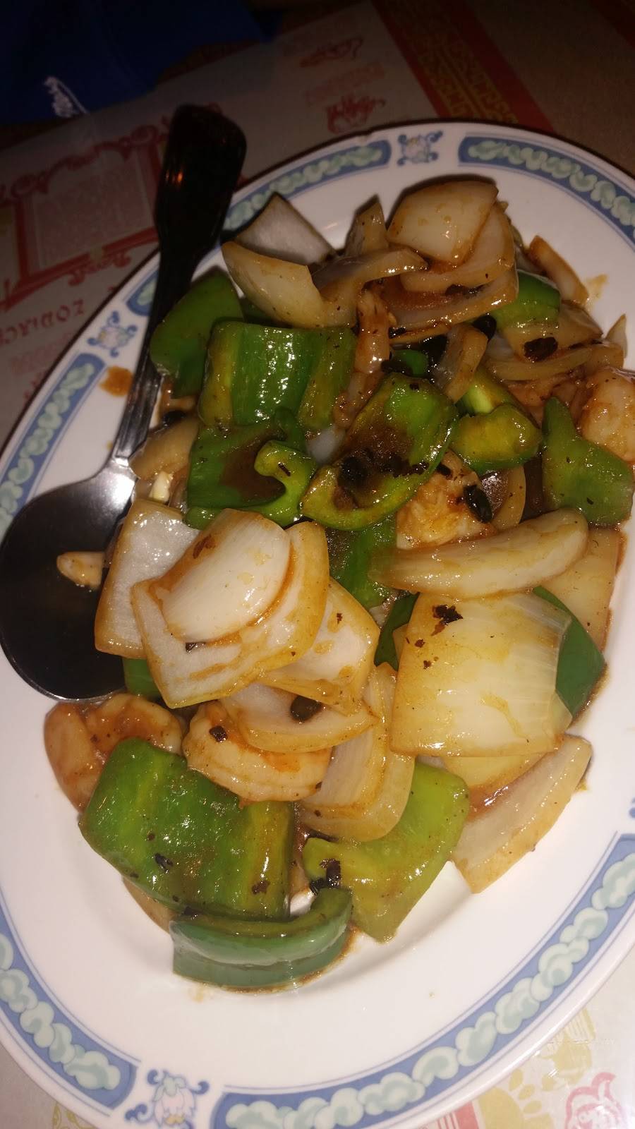 Red Chopstix | restaurant | 9672 Elk Grove Florin Rd, Elk Grove, CA 95624, USA | 9166862255 OR +1 916-686-2255