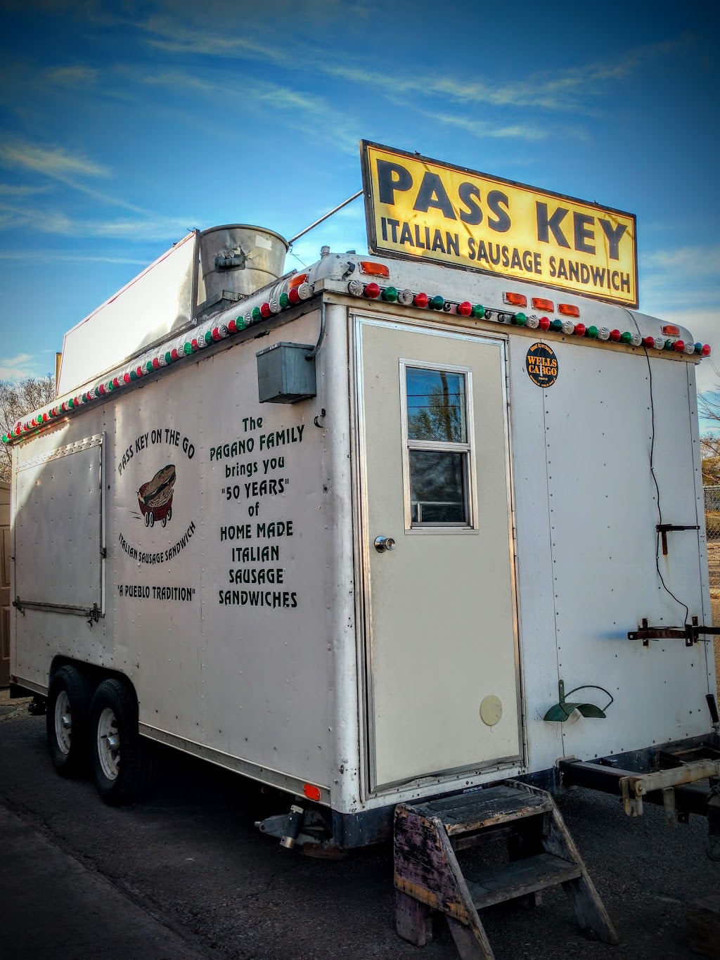 Pass Key Restaurant | restaurant | 1901 W US-50, Pueblo, CO 81008, USA | 7195429144 OR +1 719-542-9144