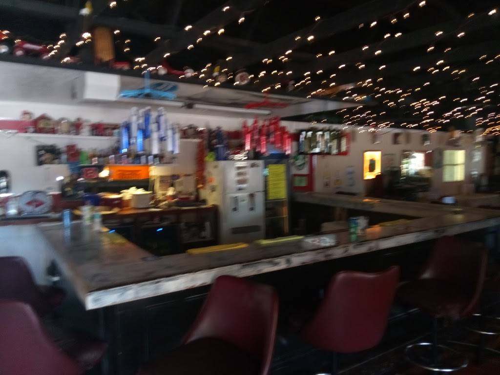 The Pickle Barrel General Store & Cafe | restaurant | 9945 County Rd 44, Leesburg, FL 34788, USA | 4074639629 OR +1 407-463-9629