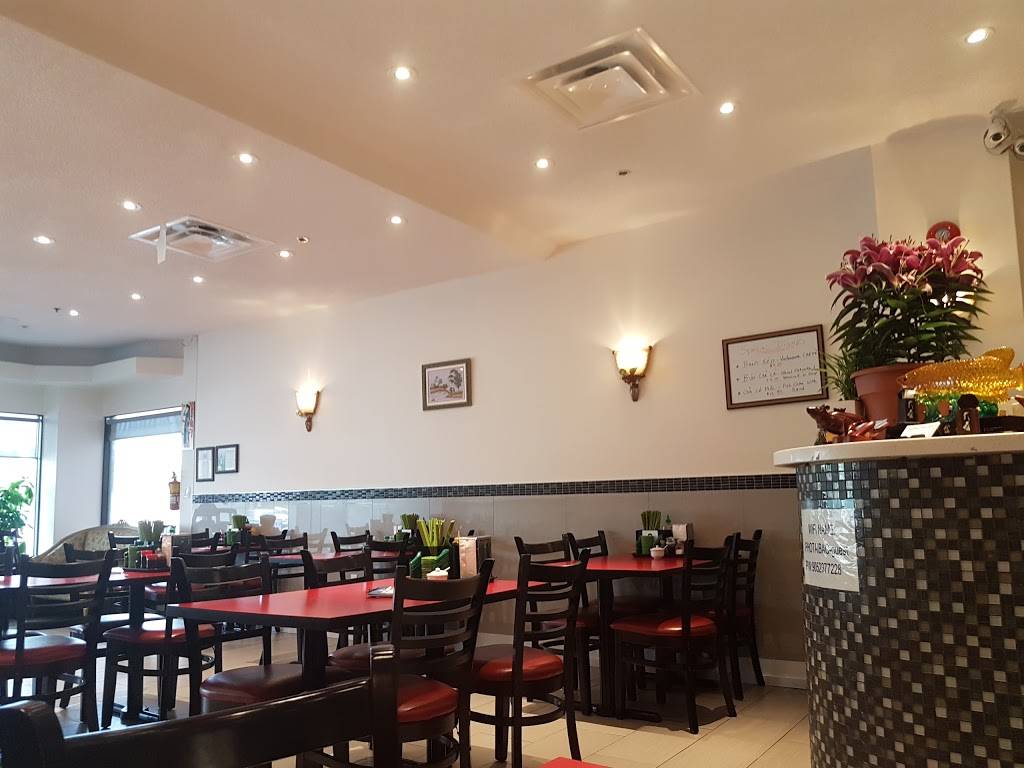 Pho Tai Bac | restaurant | 9555 Yonge St #14, Richmond Hill, ON L4C 9M5, Canada | 9052377228 OR +1 905-237-7228