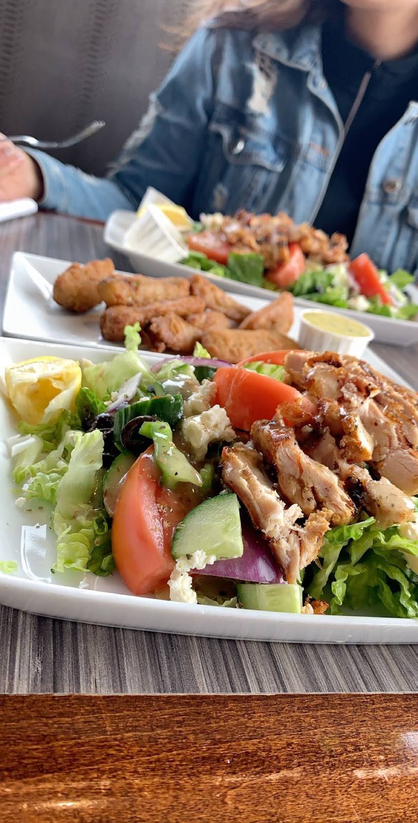 Vanier Grill | restaurant | 159 Montreal Rd, Vanier, ON K1L 6E8, Canada | 6137464843 OR +1 613-746-4843