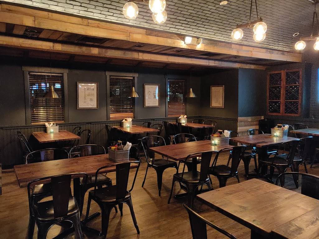 HOBNOB Neighborhood Tavern | restaurant | 1221 Ashford Crossing, Atlanta, GA 30346, USA | 4703957904 OR +1 470-395-7904