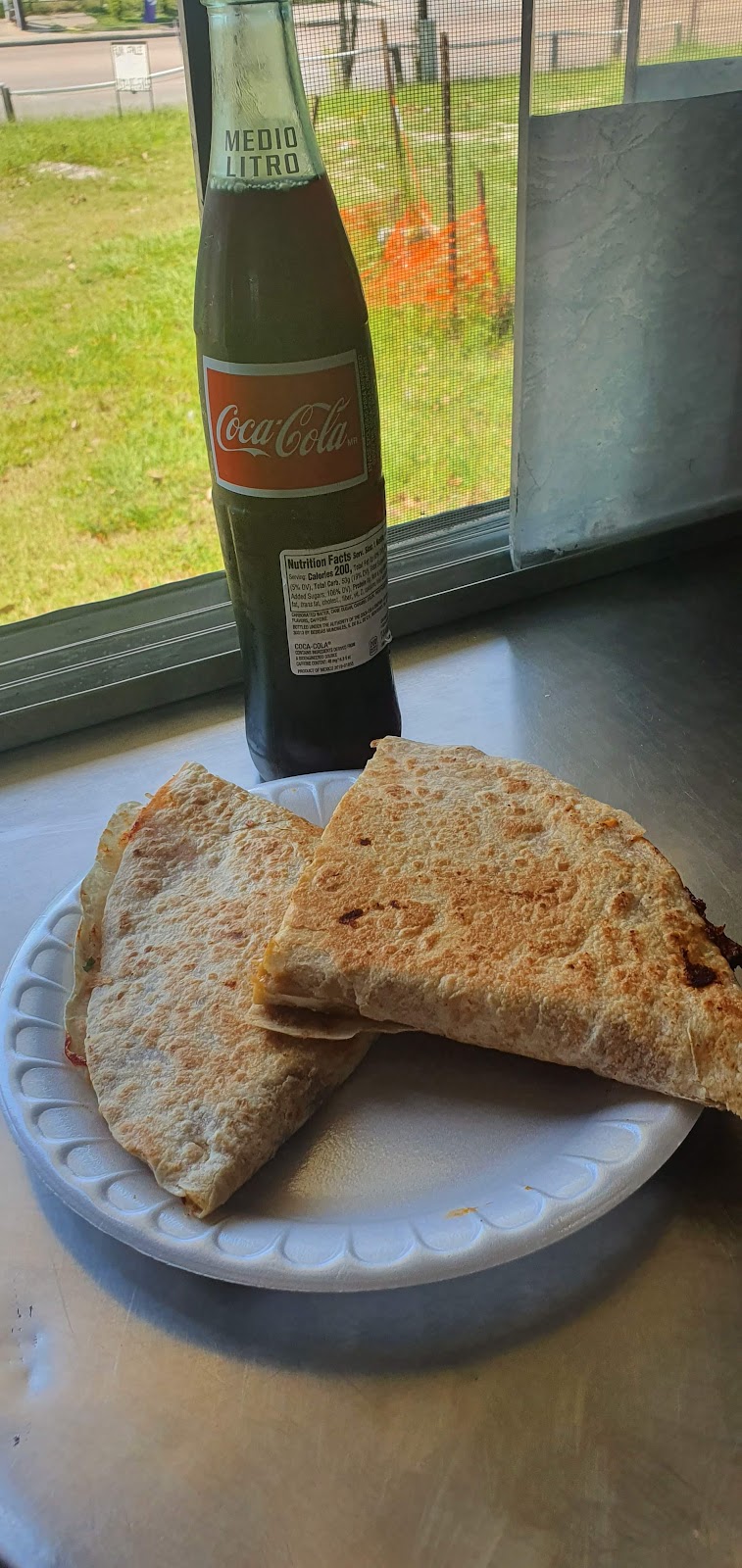 Antojitos Mex Vero | restaurant | 441 W Mt Houston Rd, Houston, TX 77037, USA | 4692305139 OR +1 469-230-5139