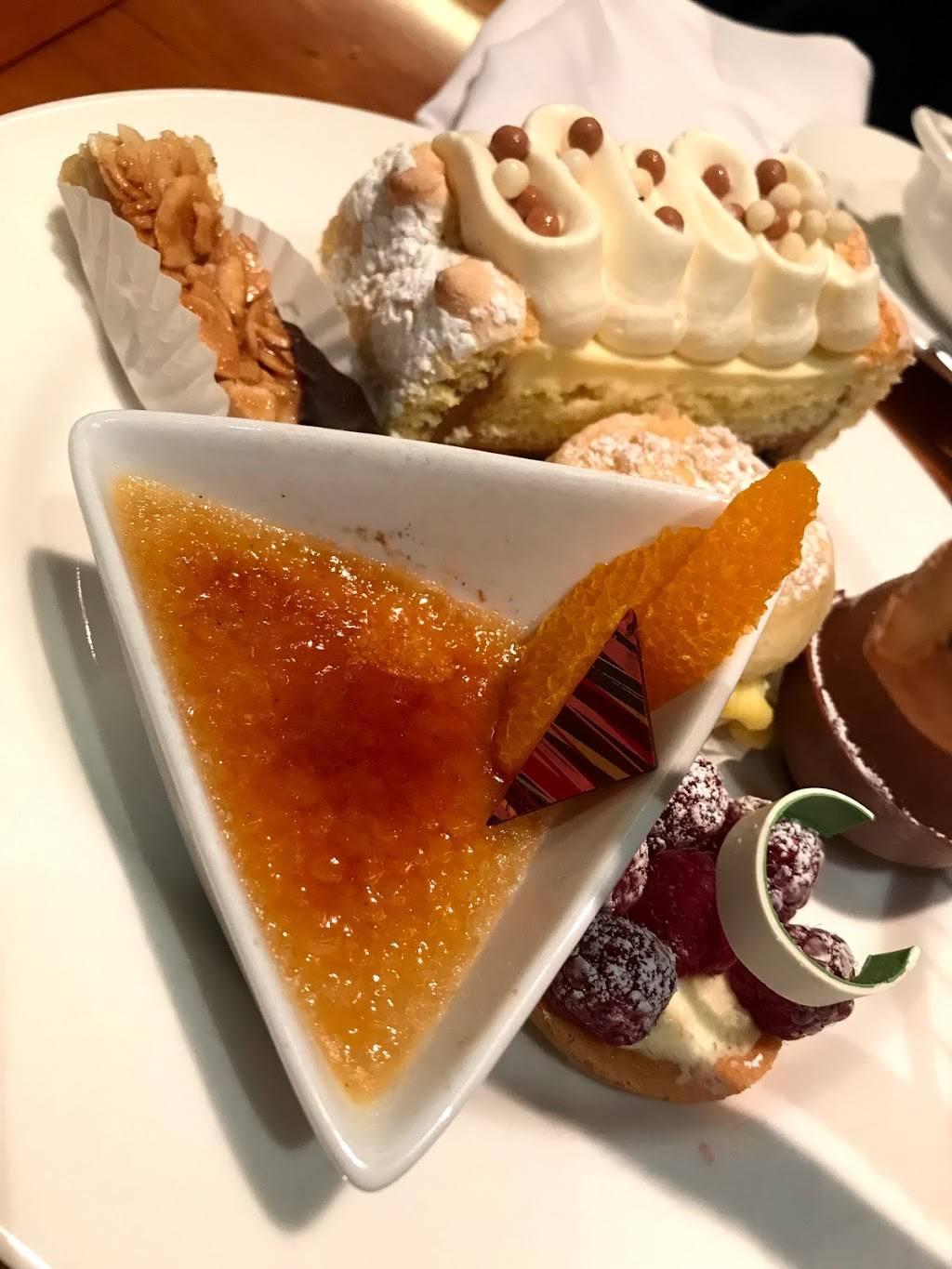 American Harvest Restaurant | restaurant | 18600 Haggerty Rd, Livonia, MI 48152, USA | 7344624488 OR +1 734-462-4488