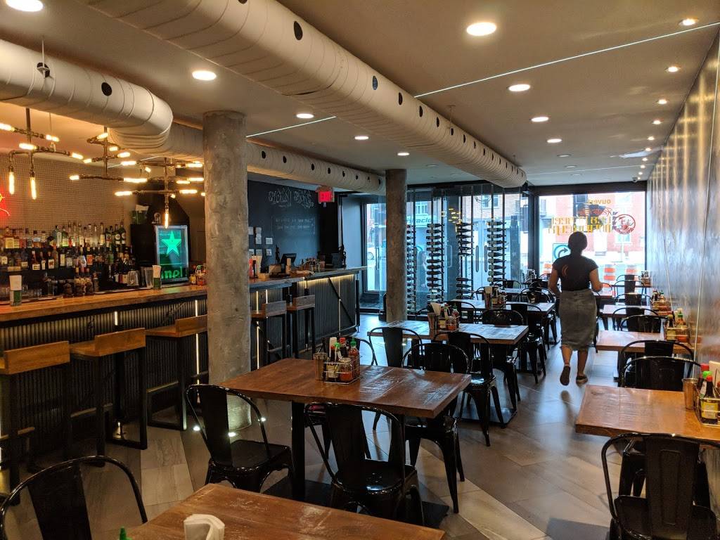 Les Street Monkeys | restaurant | 3625 Rue Wellington, Verdun, QC H4G 1T9, Canada | 5147681818 OR +1 514-768-1818