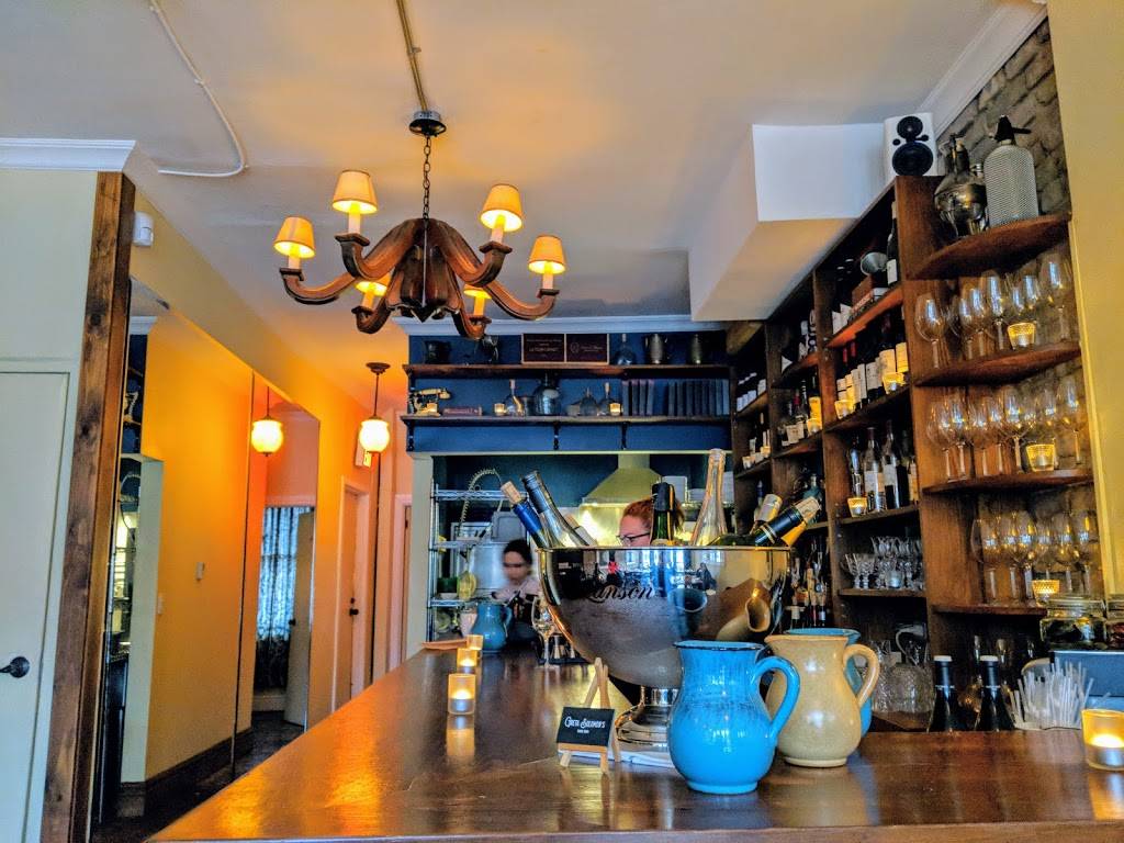 Greta Solomons Dining Room | restaurant | 1118 Queen St E, Toronto, ON M4M 1K9, Canada | 6473478640 OR +1 647-347-8640