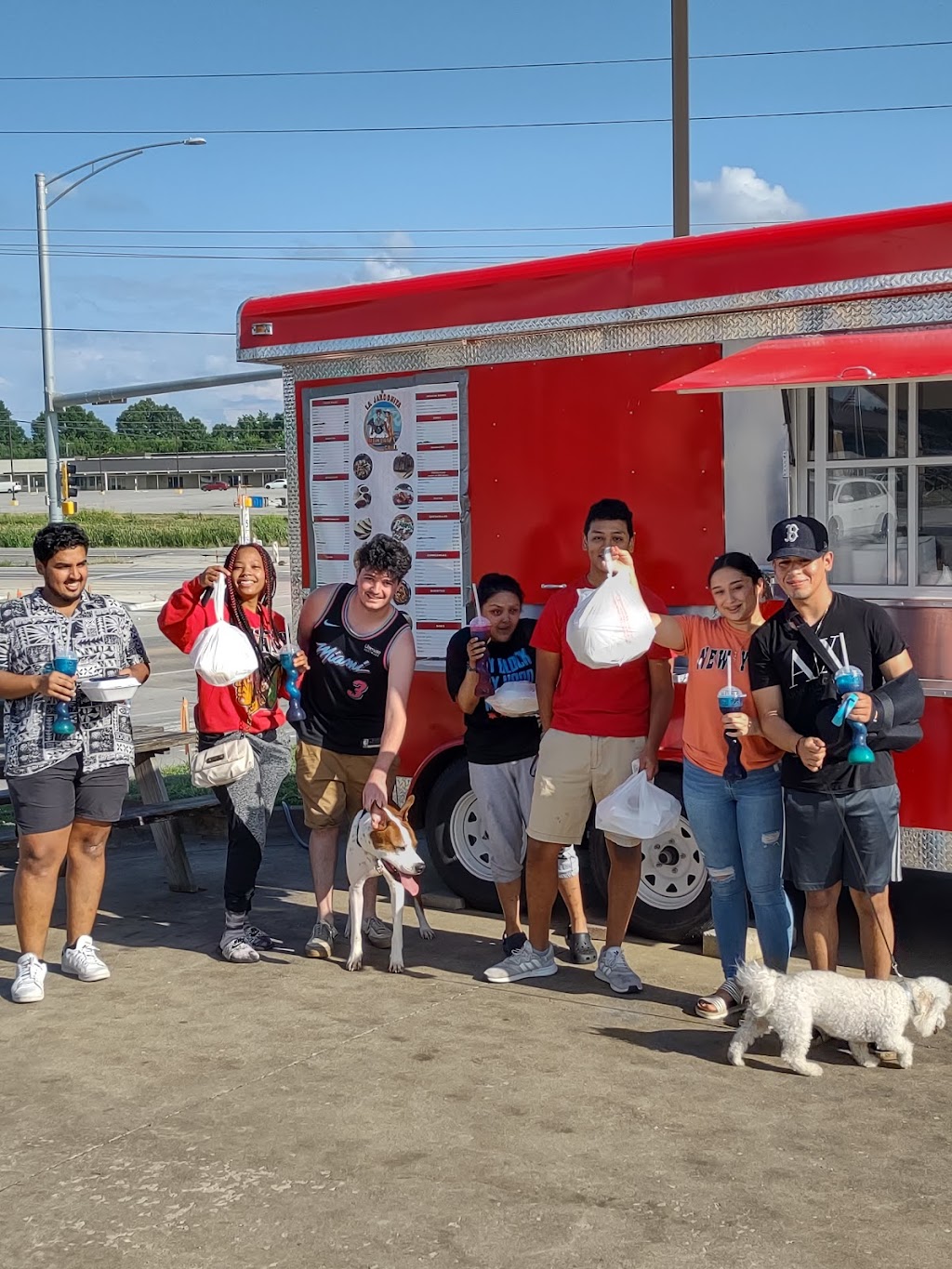 La Jarochita Mexican Grill | restaurant | 2301 Reed Station Pkwy, Carbondale, IL 62901, USA | 6183053611 OR +1 618-305-3611