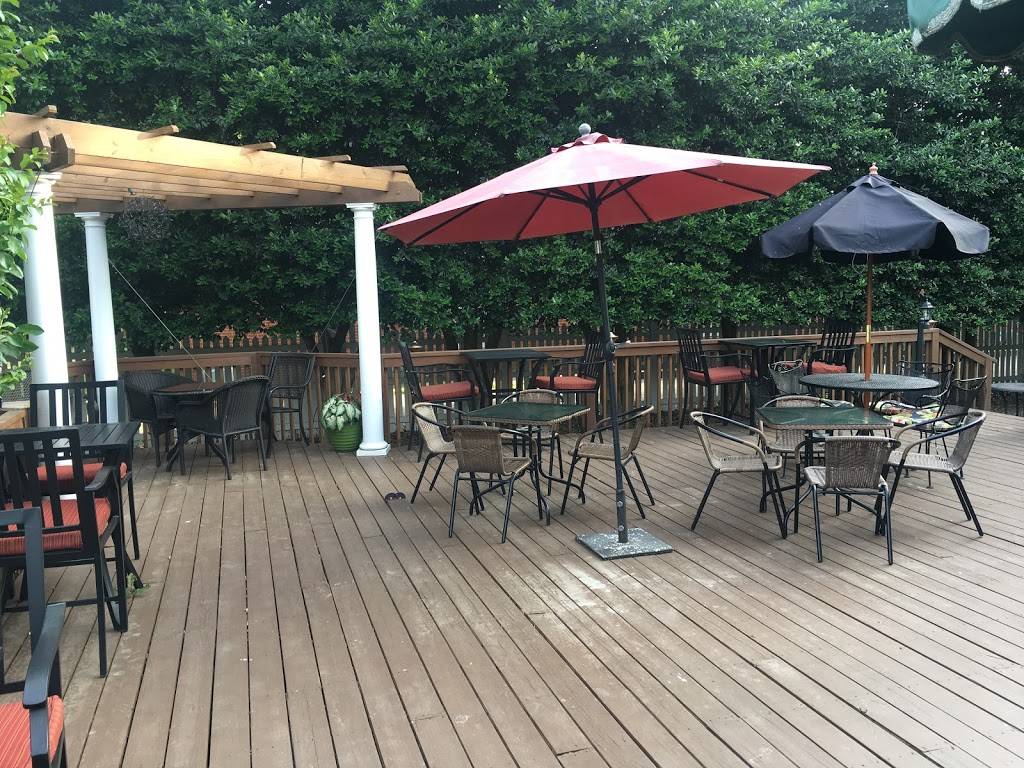 Dupree House | restaurant | 709 S 3rd St, Smithfield, NC 27577, USA | 9199899909 OR +1 919-989-9909