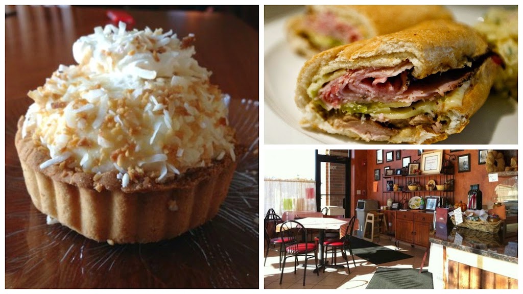 Laurettas Italian Bake Shop & Cafe | bakery | 33157 US-45, Grayslake, IL 60030, USA | 8475660883 OR +1 847-566-0883