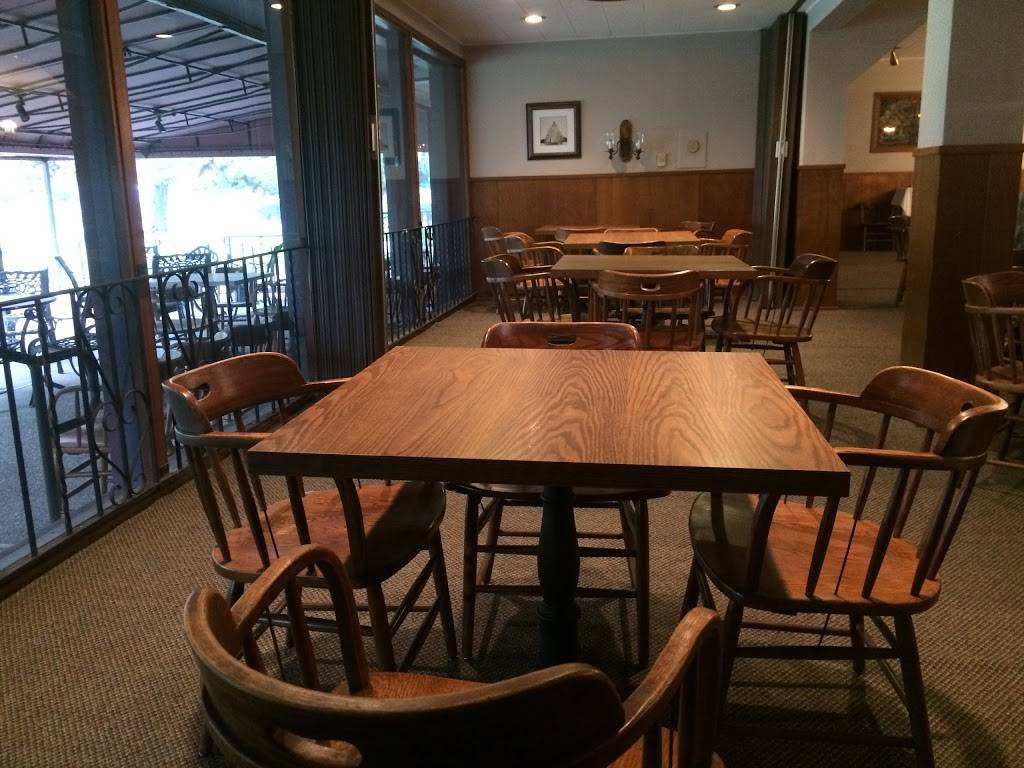 The Shipyard Portside Food and Drink | restaurant | 2305 W Washington St, Stockton, CA 95203, USA | 2098158668 OR +1 209-815-8668