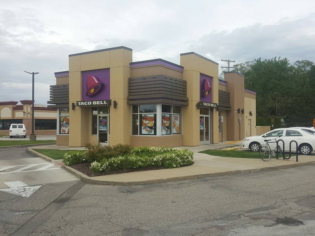 Taco Bell | meal takeaway | 28540 Gratiot Ave, Roseville, MI 48066, USA | 5867730930 OR +1 586-773-0930