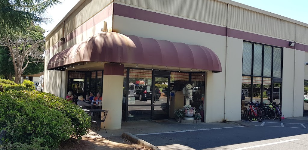 Country Morning Bakery And Cafe | bakery | 2625 Aztec Dr, Chico, CA 95928, USA | 5308990527 OR +1 530-899-0527