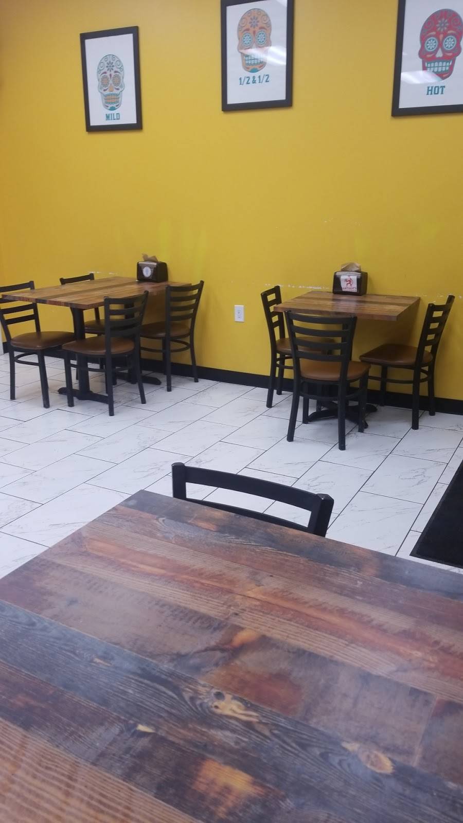 Santiago’s Mexican Restaurant | restaurant | 15330 E 120th Pl, Commerce City, CO 80022, USA | 7207076827 OR +1 720-707-6827