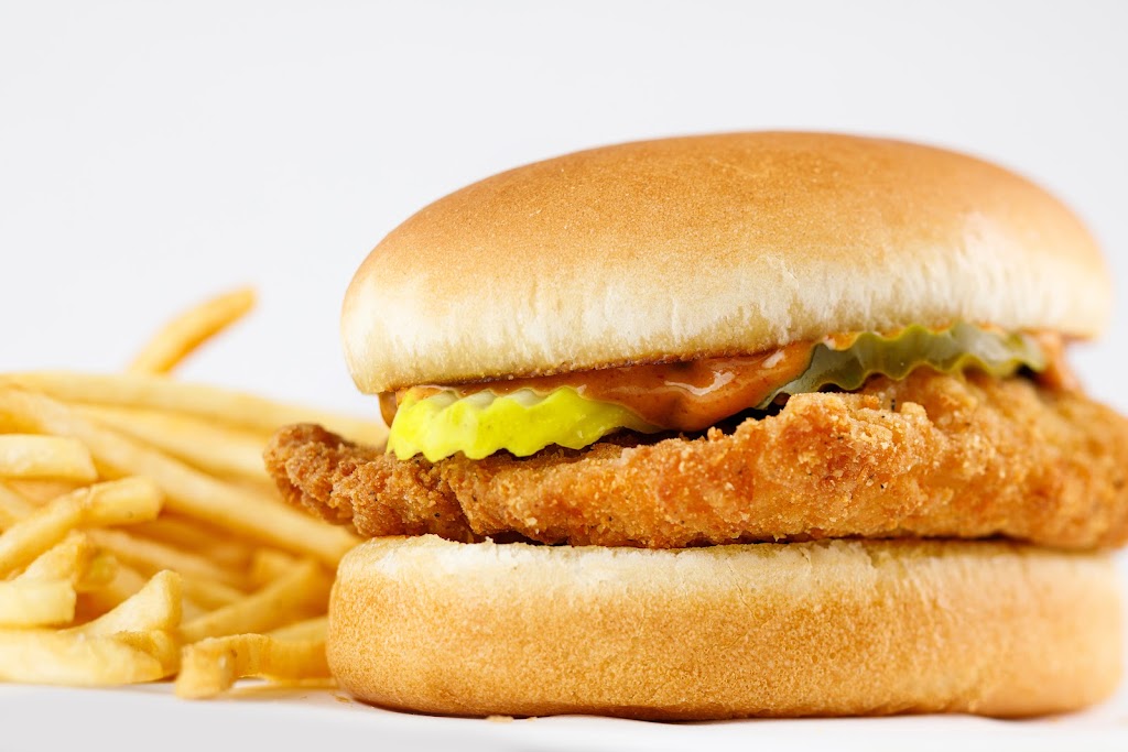 Freddys Frozen Custard & Steakburgers | restaurant | 8235 E 96th St, Indianapolis, IN 46256, USA | 3172884478 OR +1 317-288-4478