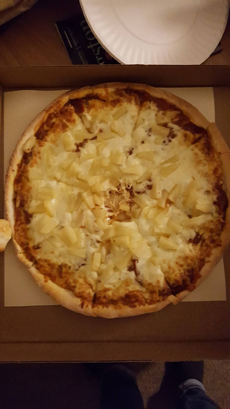 Ginos Pizza & Spaghetti | restaurant | 472 Division St, Kingston, ON K7K 4B1, Canada | 6135424444 OR +1 613-542-4444