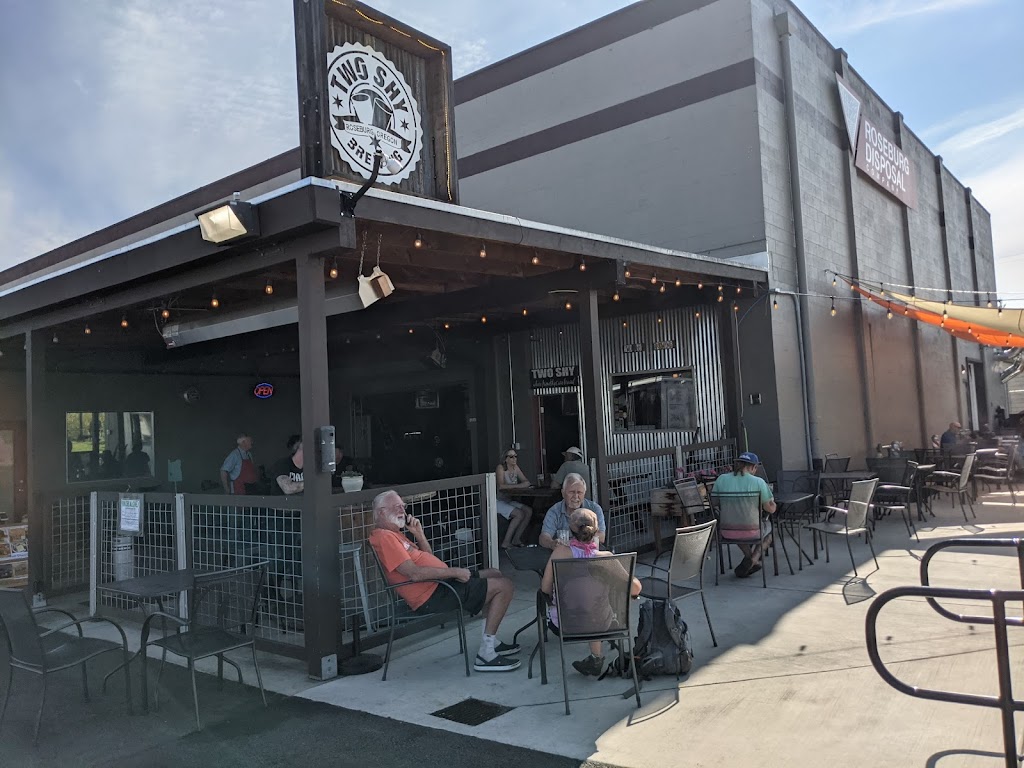 Two-Shy Brewing | restaurant | 1308 NW Park St #100, Roseburg, OR 97470, USA | 5412362055 OR +1 541-236-2055