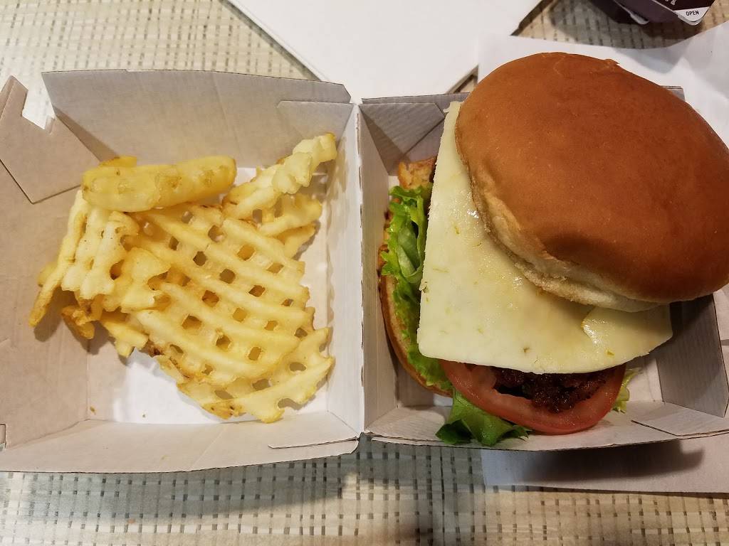 Chick-fil-A | restaurant | 10721 Gateway S Blvd, El Paso, TX 79924, USA | 9158210624 OR +1 915-821-0624