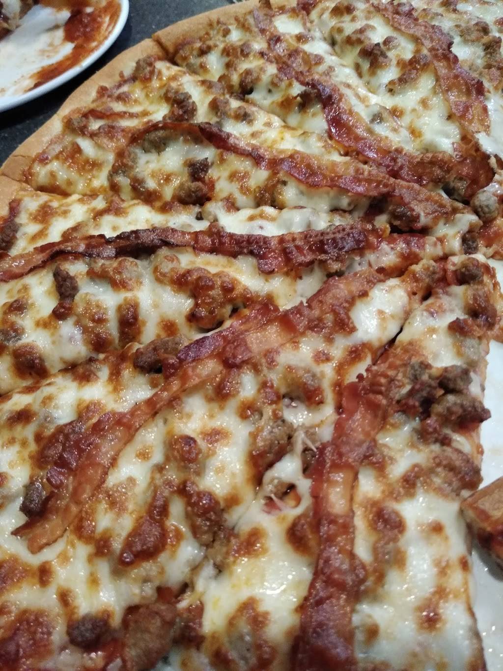 Godfathers Pizza | meal delivery | 5800 Wilmington Pike, Centerville, OH 45459, USA | 9374337777 OR +1 937-433-7777